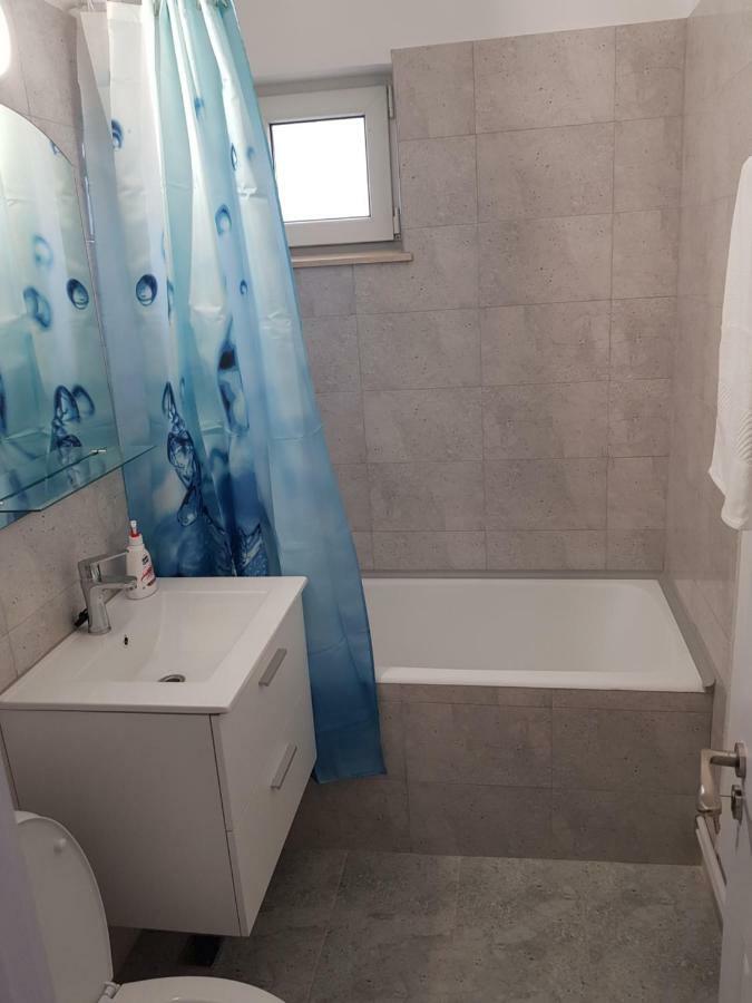 קונסטנצה Apartament Flo מראה חיצוני תמונה